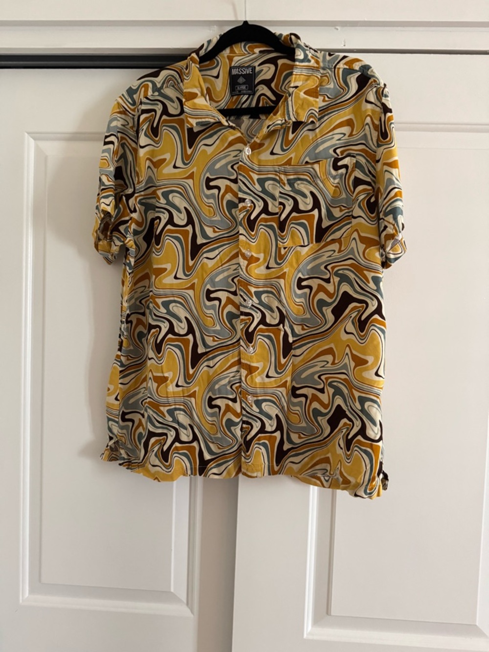 Massive Apparel Men’s Retro Marble Button Up Short Sleeve Shirt, XL